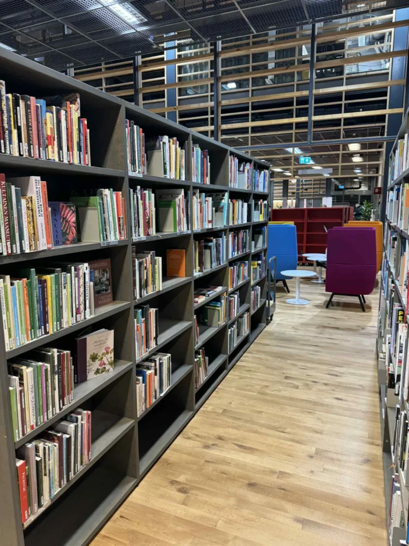 Lippulaiva biblioteka, espoo (2)